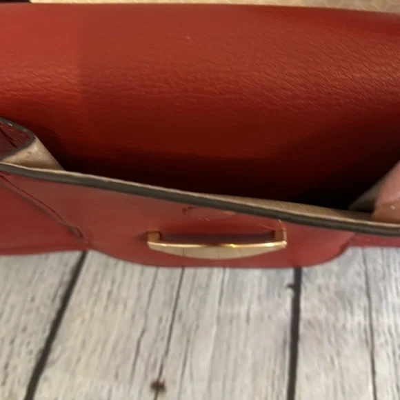 Nwot Small red shoulder bag with front pocket - Picture 6 of 6